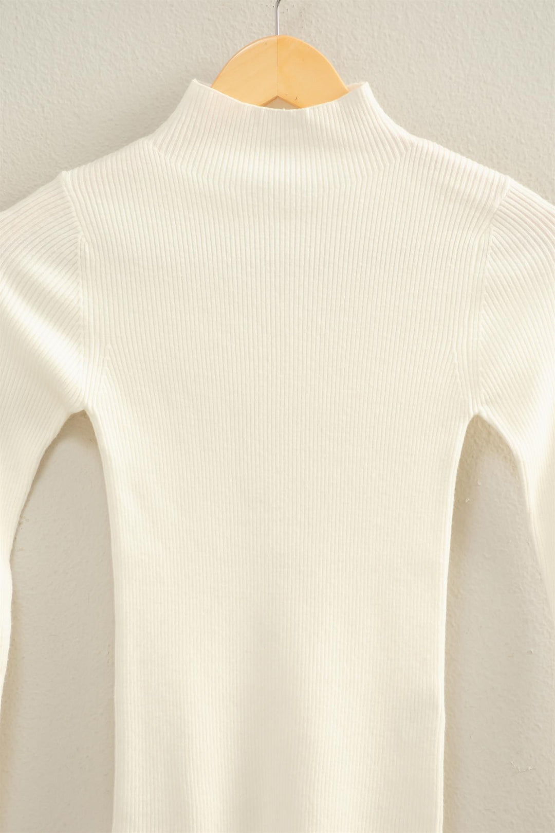 Ribbed Mock Neck Top
