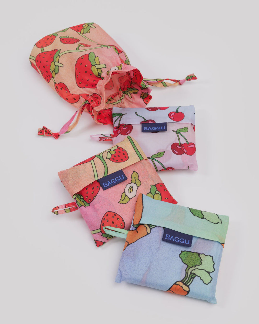Carrots &amp; Berries Set of 3 Standard